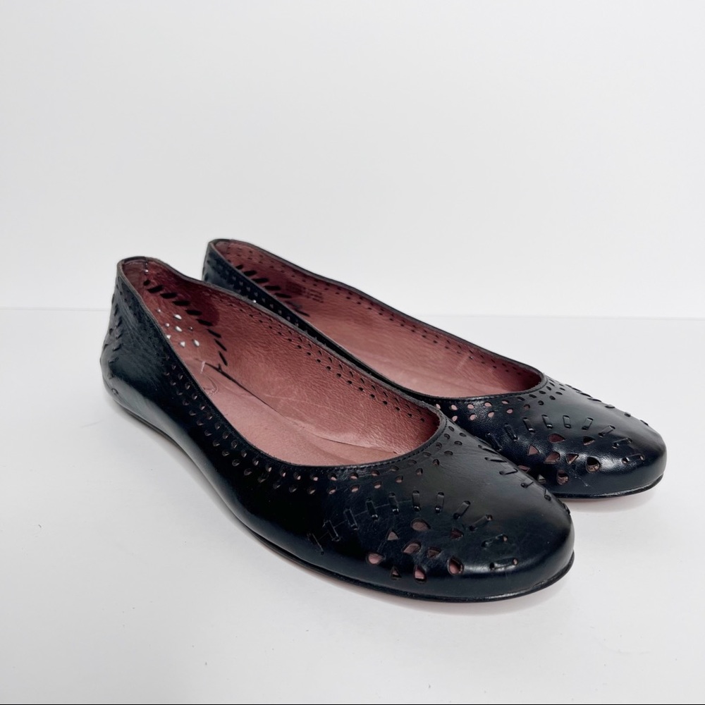 Women's Black Leather Laser-Cut Ballet Flats
